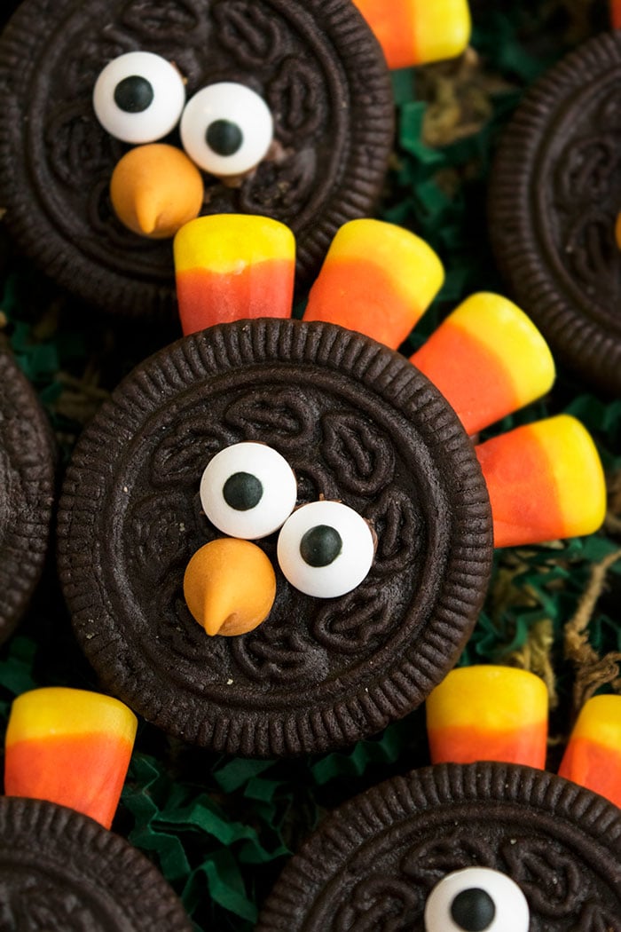 turkeys made from oreos and candy corn