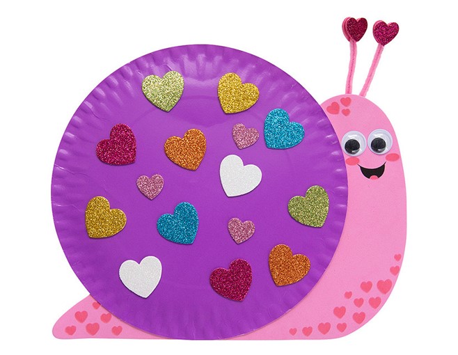 valentines day snail craft made from a decorated paper plate