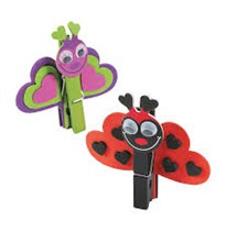 Valentine bug created using paper and clothespins